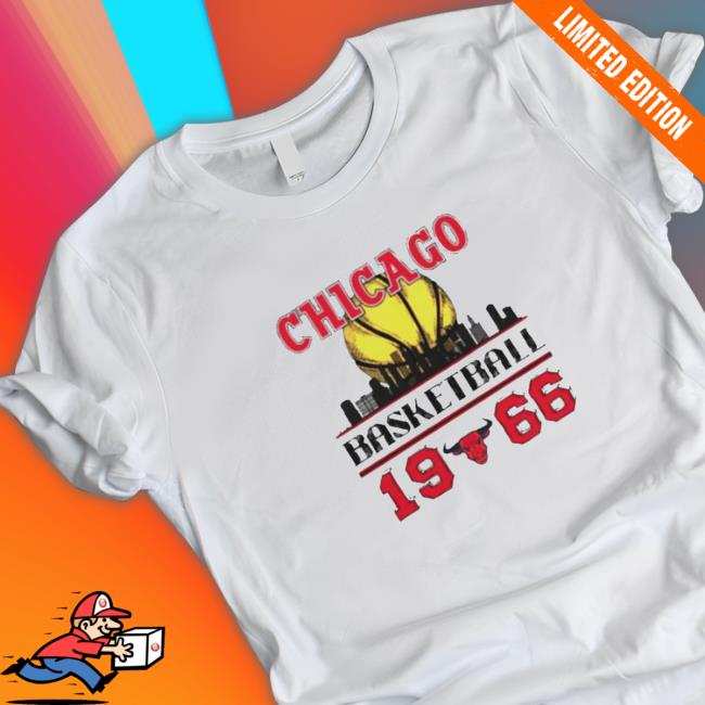 Official Chicago Bulls Basketball 1966 Skyline Vintage T-Shirt